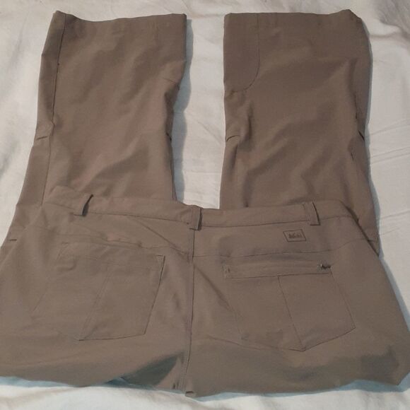 REI Sahara Roll-Up 2 Way‎ Convertible Pants 10 P - Picture 8 of 15
